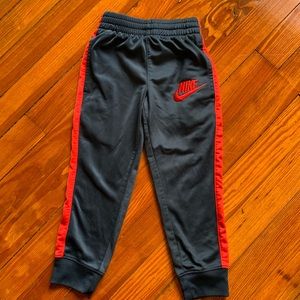 Boys NIKE Athletic Sweatpants